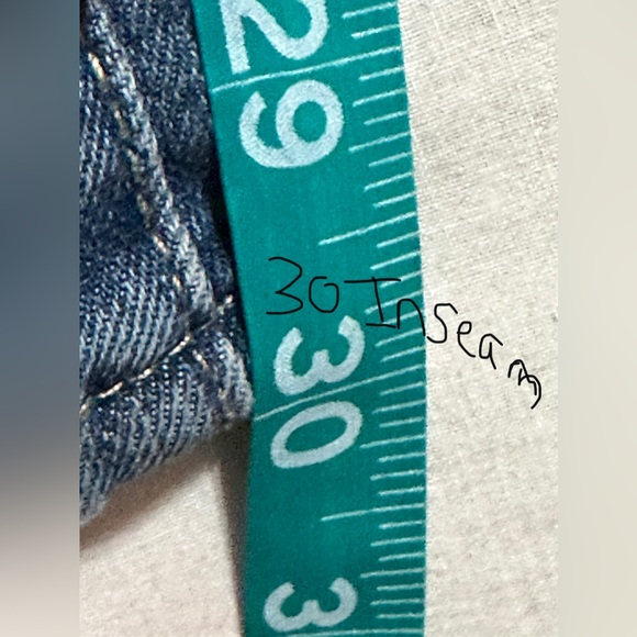 Signature Jeans Levis Strauss Curvy Mid Rise Boot Cut Plus Size 18 Tag 34 x 32 - Picture 11 of 16